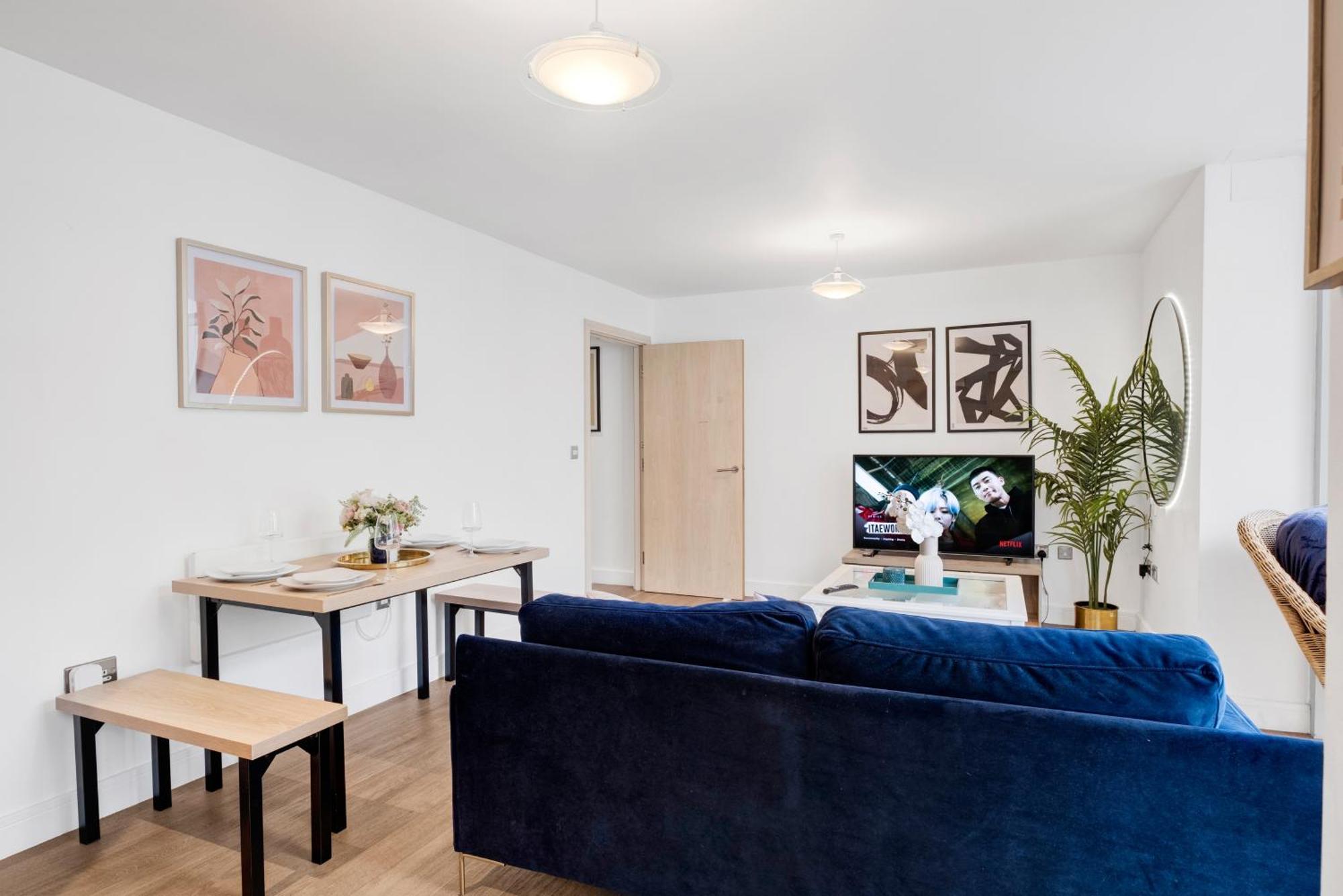 Ultra Stylish 2 Bedroom Apt Centrally Located Бирмингем Экстерьер фото