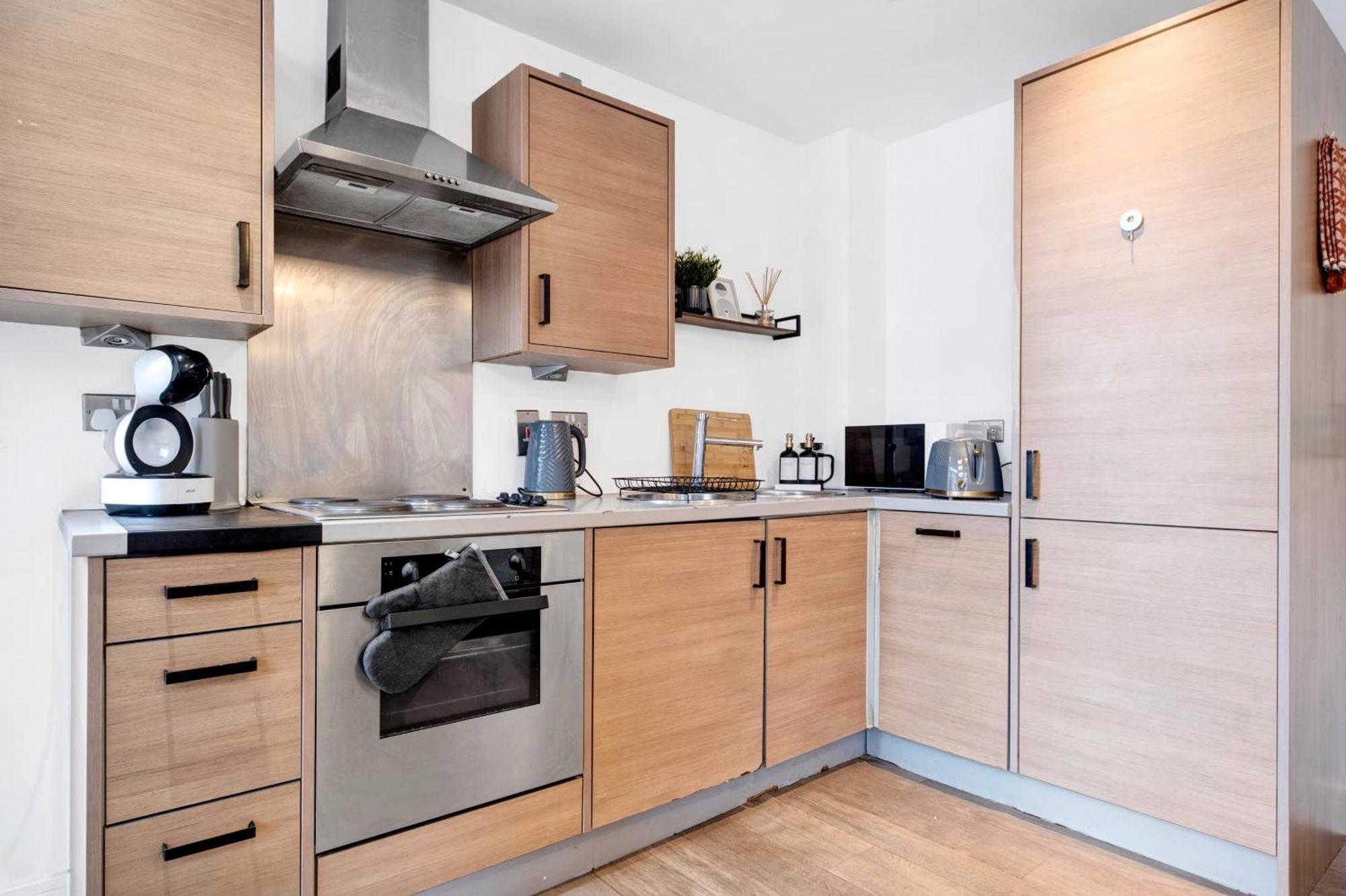 Ultra Stylish 2 Bedroom Apt Centrally Located Бирмингем Экстерьер фото